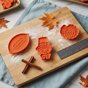 Vintage Hallmark Cookie‎ Cutter Lot Thanksgiving Turkey Pilgrim Football Fall